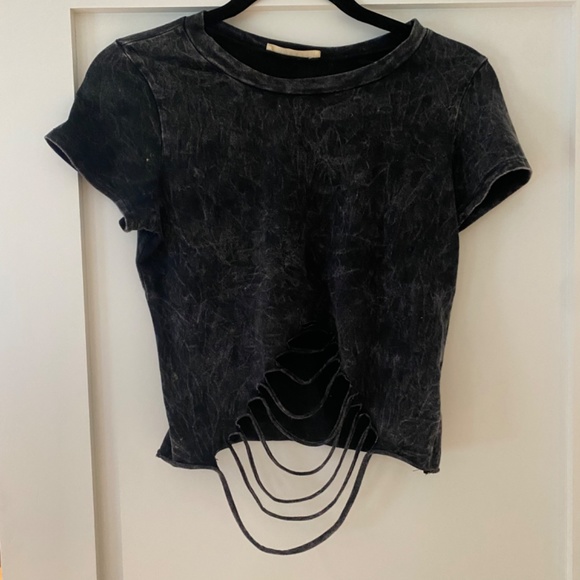 Acid wash ripped shirt - Picture 3 of 7